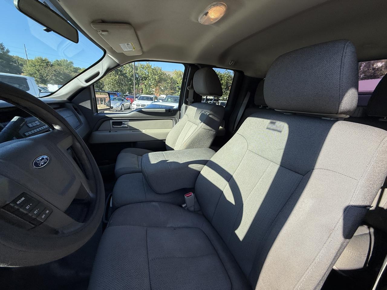 Ford F-150 4WD SuperCab 145" STX 2010