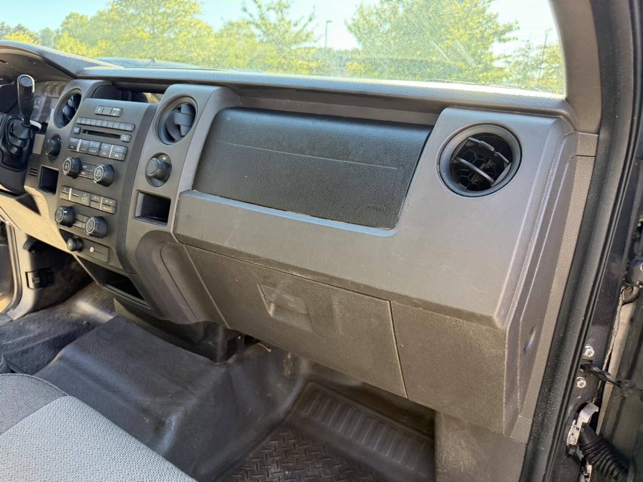 Ford F-150 4WD SuperCab 145" STX 2010