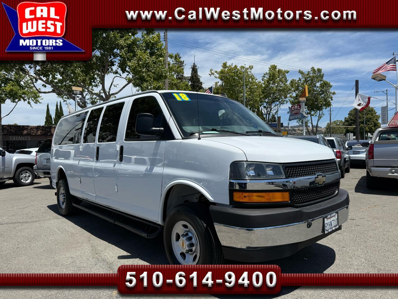 2018 Chevrolet Express LT 3500 Extended 12Passngr BuCam Steps VryClean