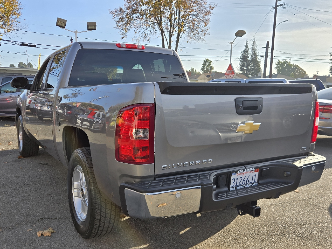 2013 Chevrolet Silverado 1500 LTZ Z71 photo 2