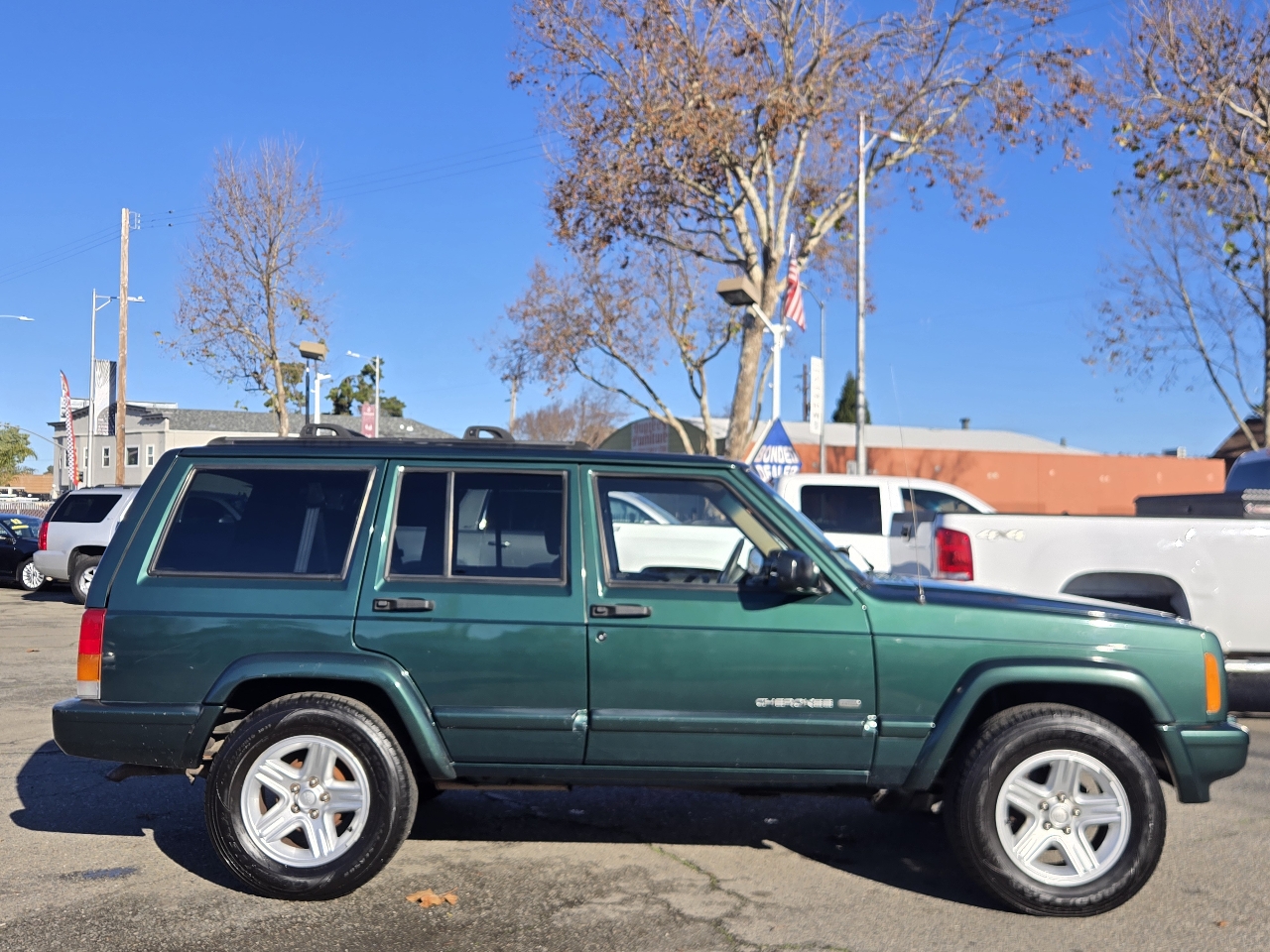 Jeep Cherokee  2001