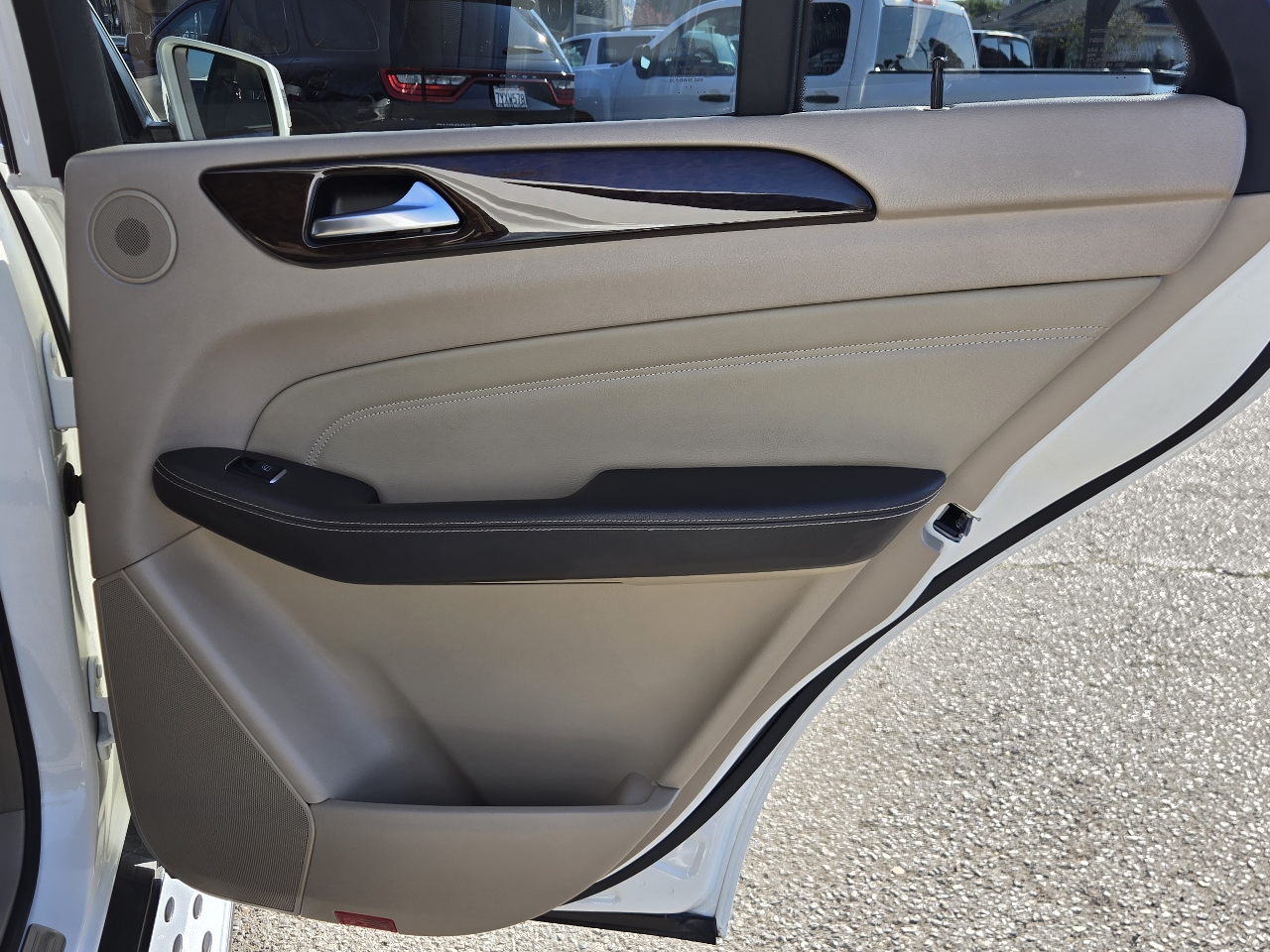 Mercedes-Benz M-Class  2012