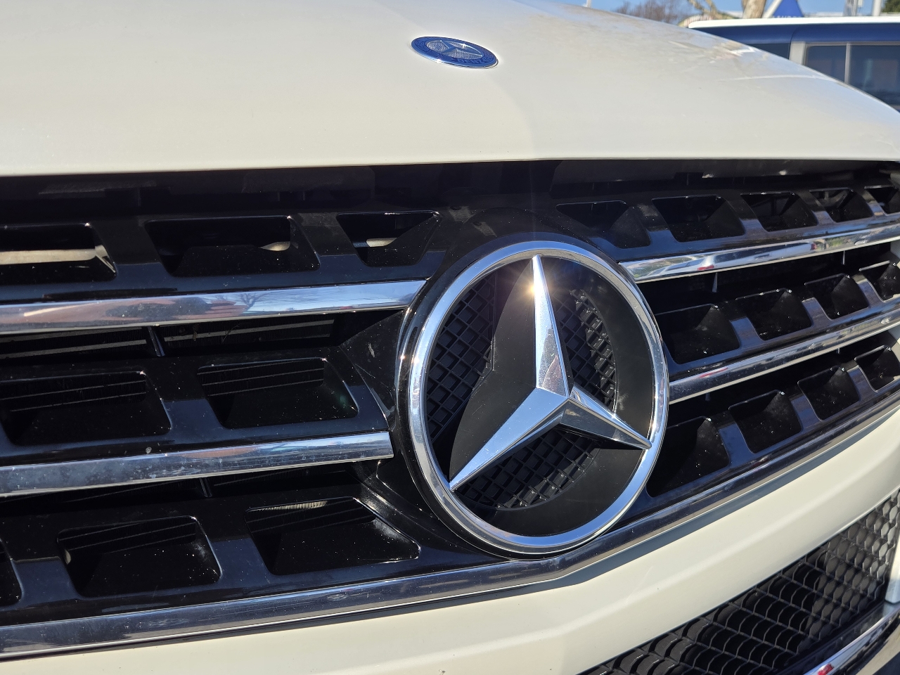 Mercedes-Benz M-Class  2012