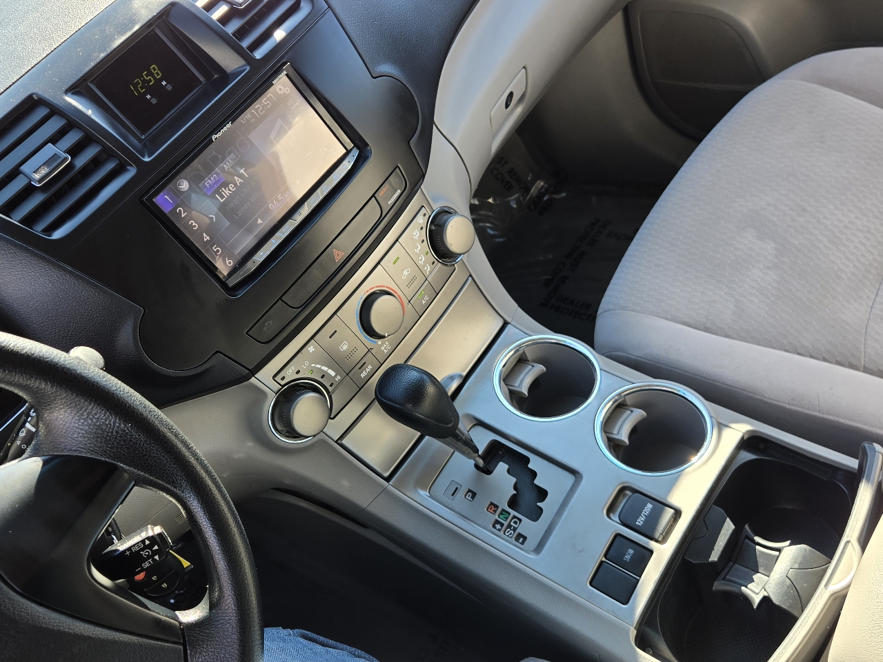 Toyota Highlander  2010