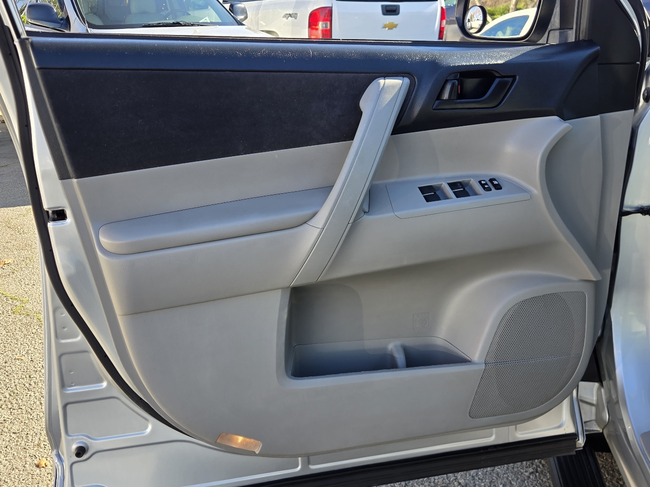 Toyota Highlander  2010