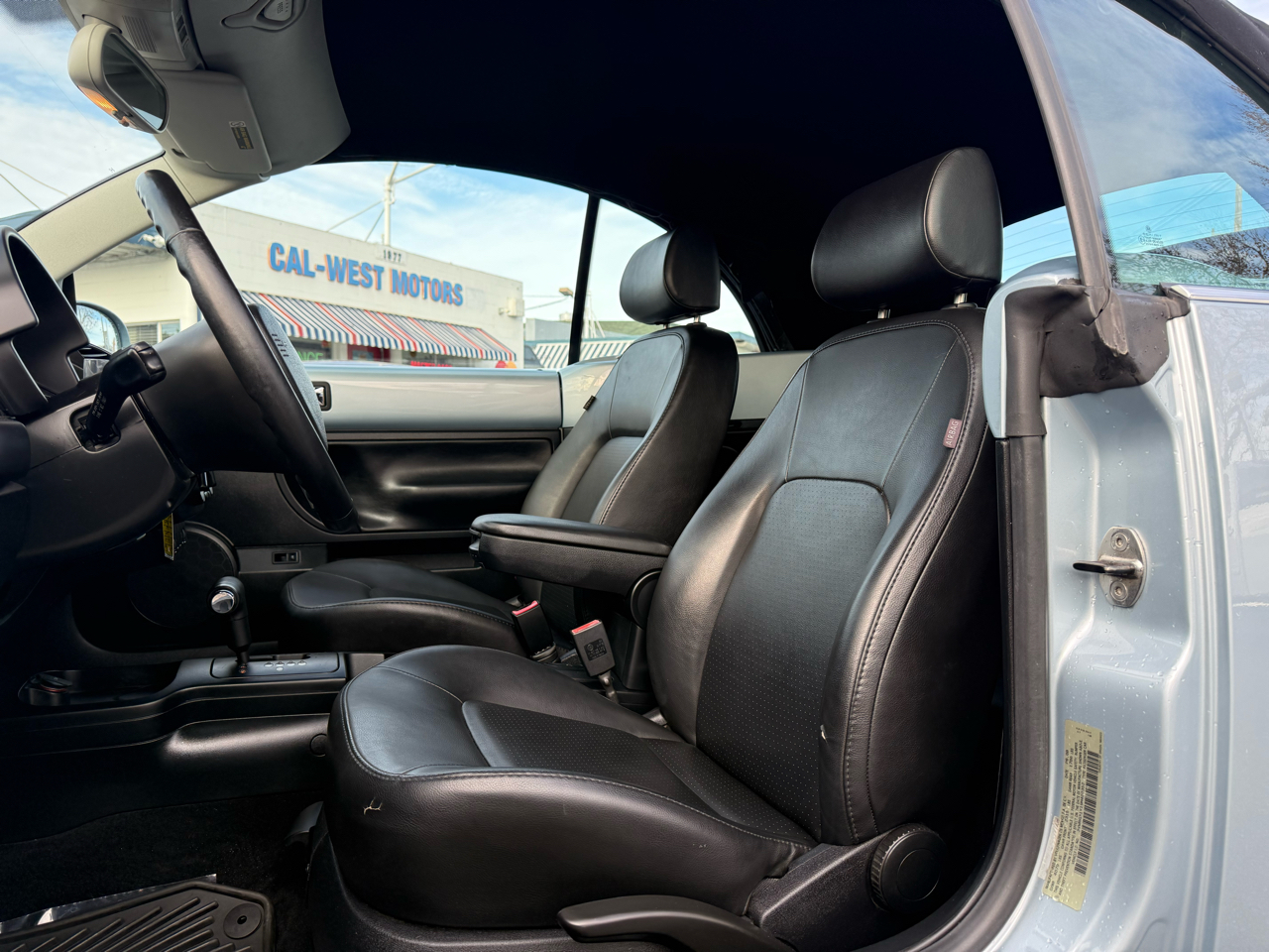 Volkswagen New Beetle  2009