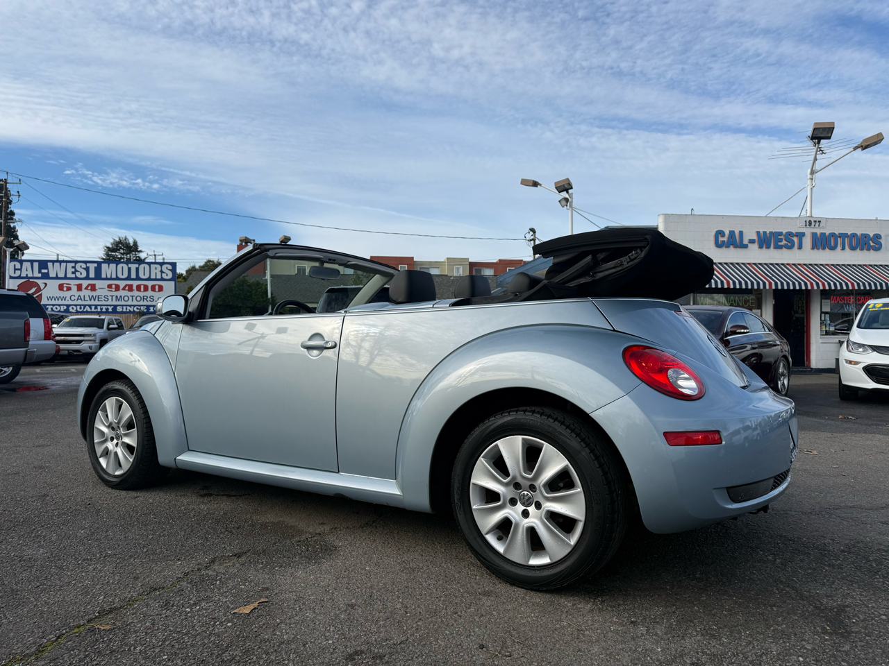 Volkswagen New Beetle  2009