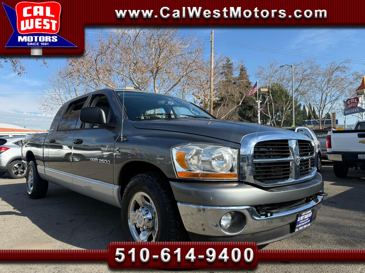 2006 Dodge Ram 2500 Mega Cab SLT w/5.9L Cummins Low Miles VeryClean