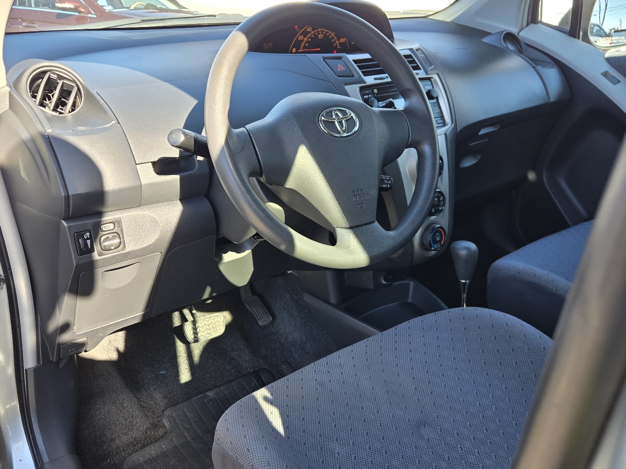 Toyota Yaris  2010