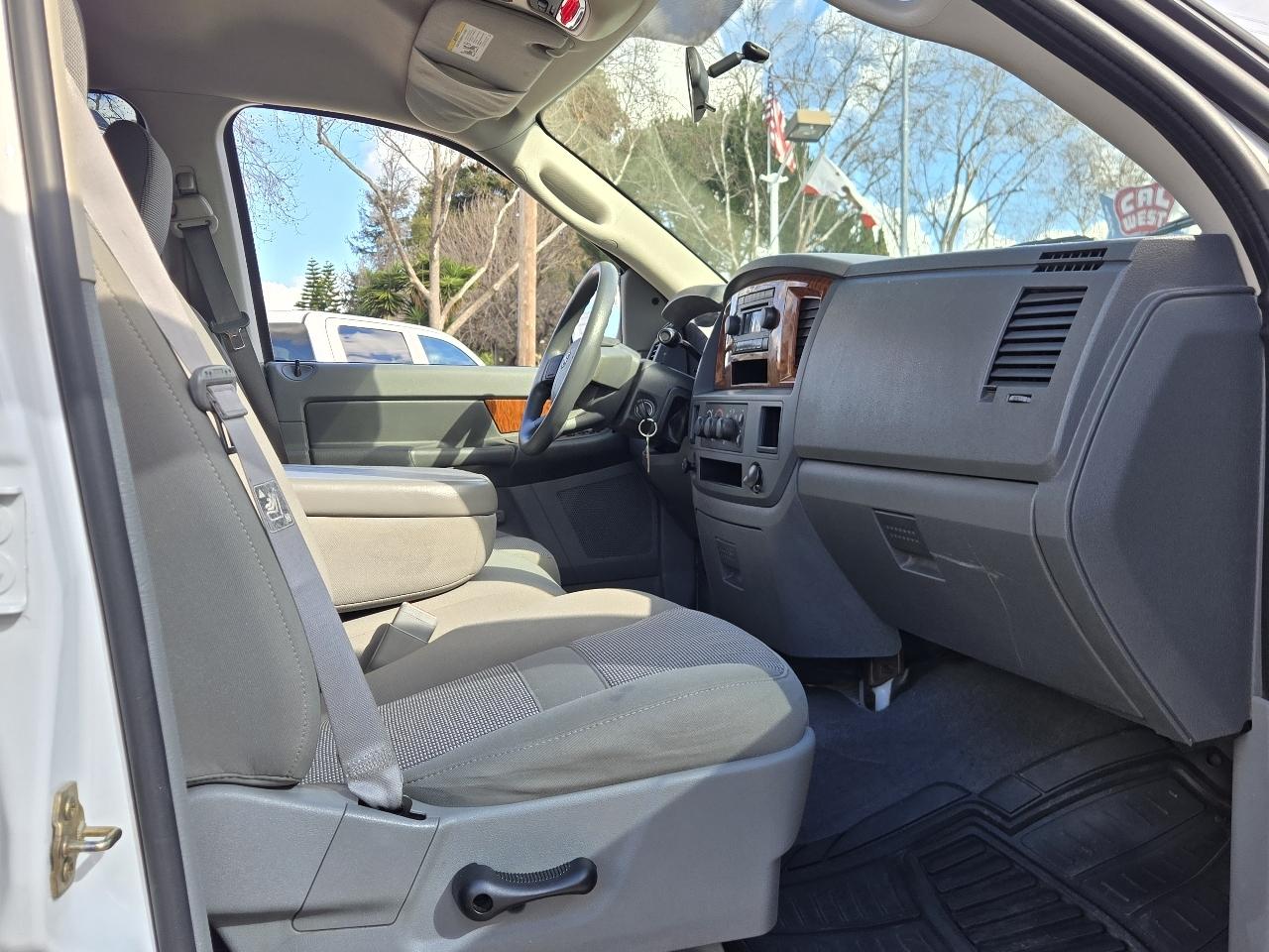 Dodge Ram 1500  2006