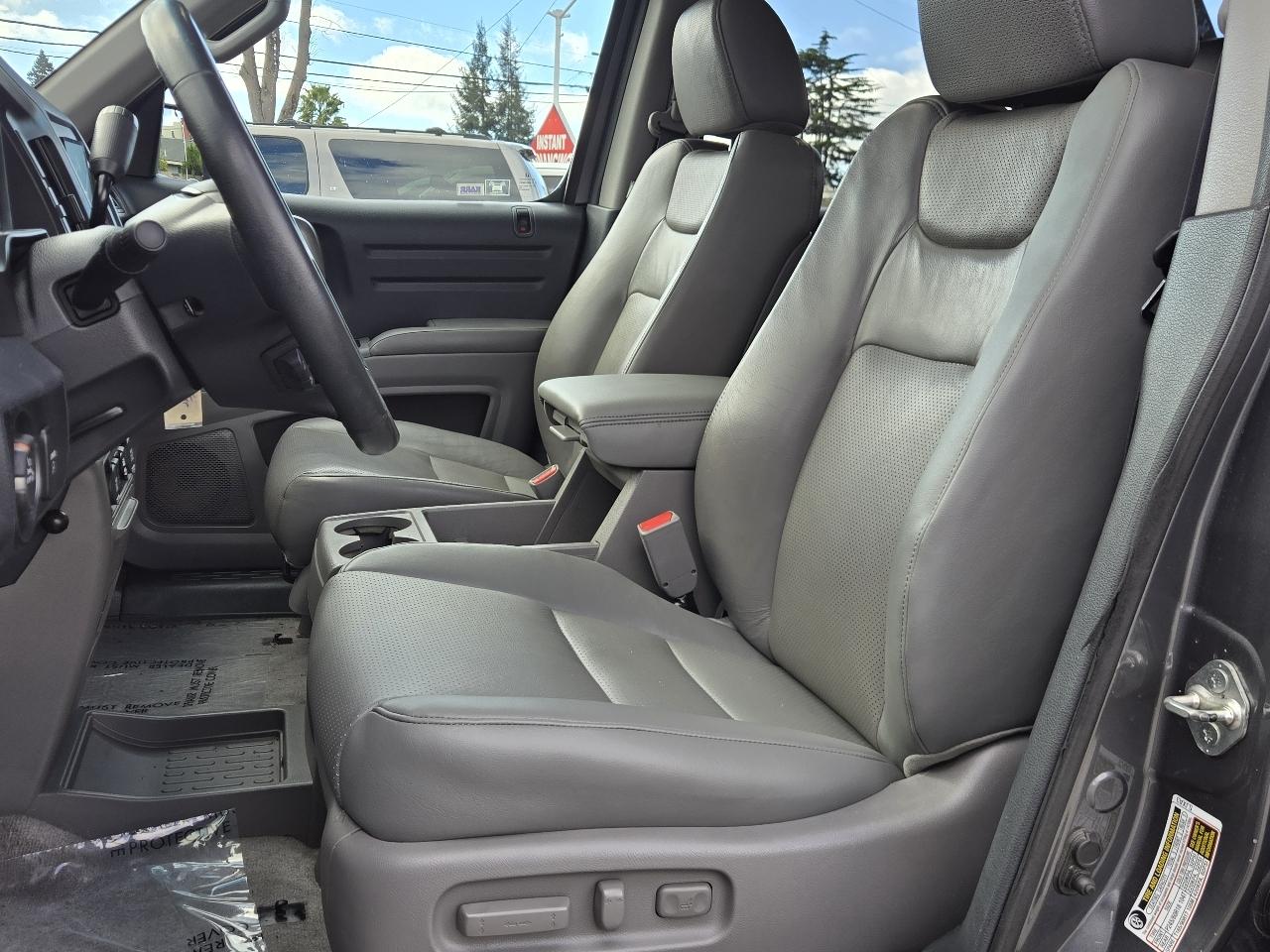 Honda Ridgeline  2012