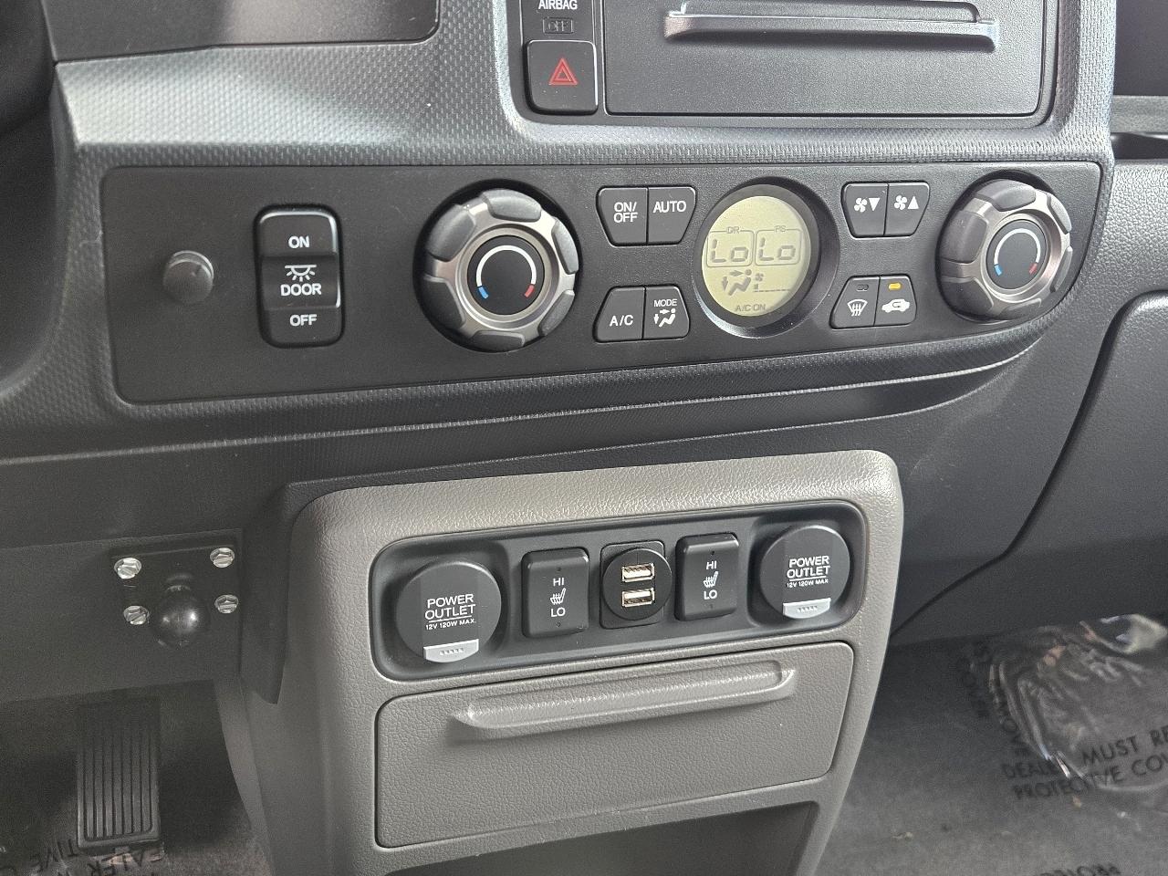 Honda Ridgeline  2012