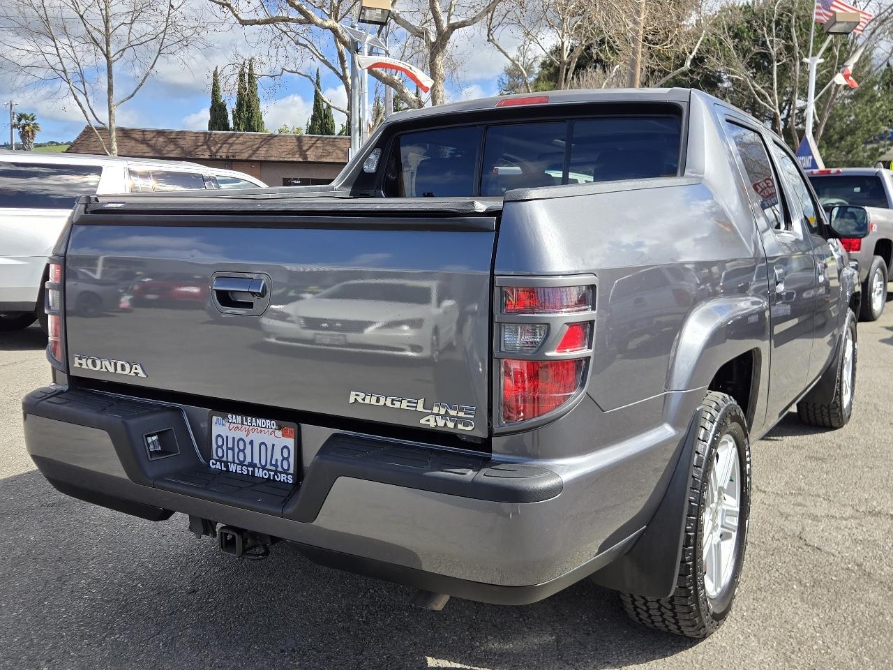 Honda Ridgeline  2012