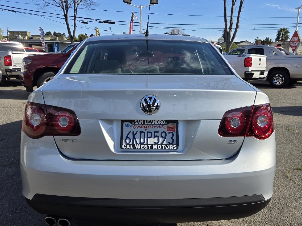 Volkswagen Jetta  2009