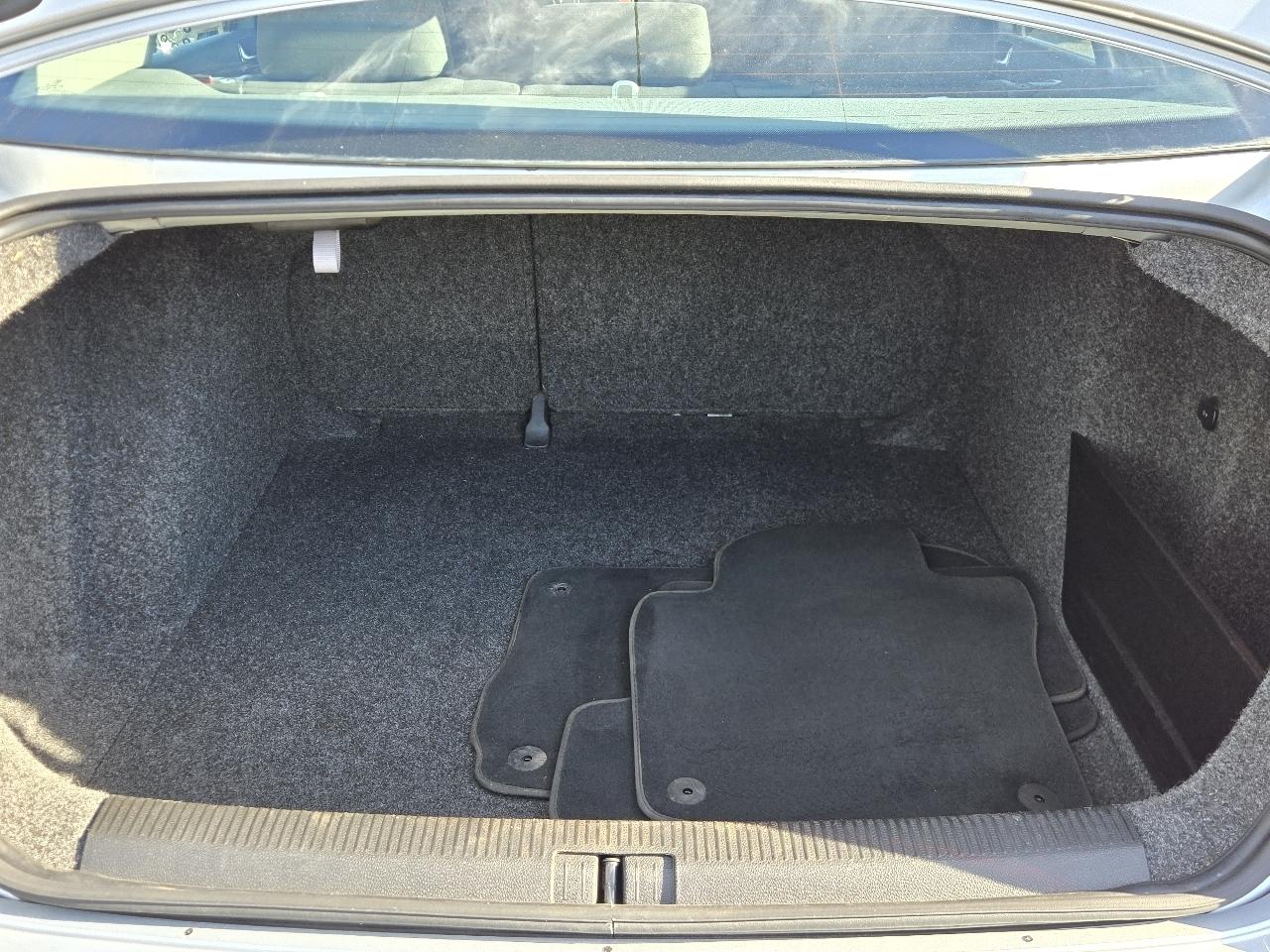 Volkswagen Jetta  2009
