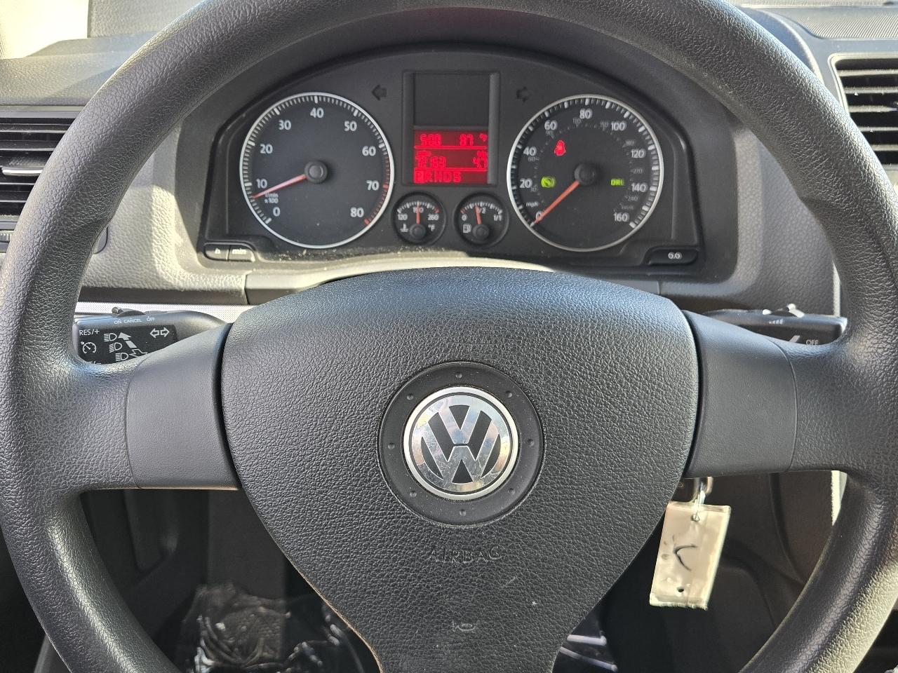 Volkswagen Jetta  2009