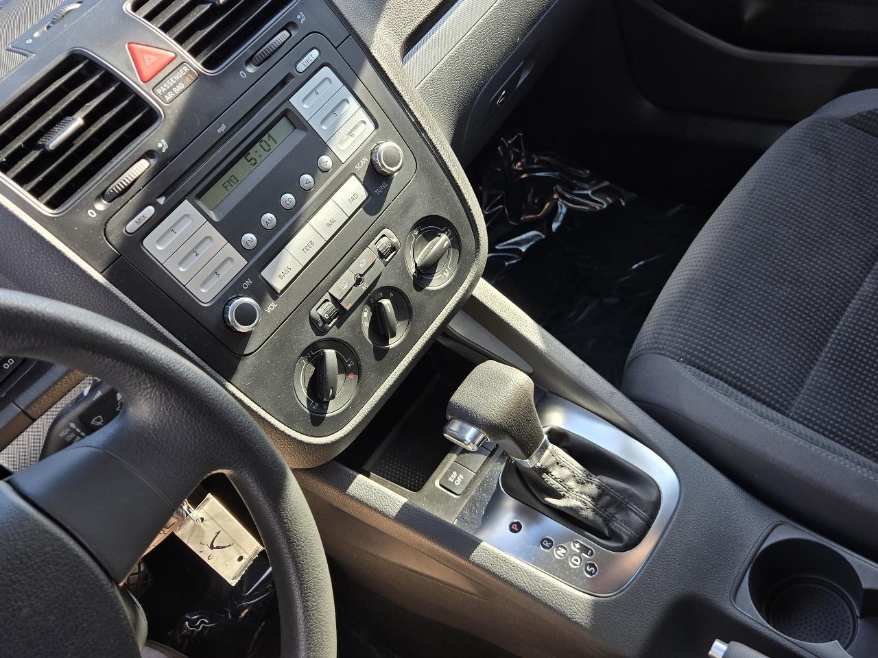 Volkswagen Jetta  2009