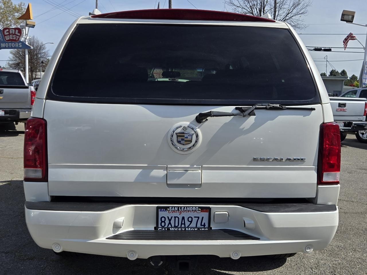 Cadillac Escalade  2004