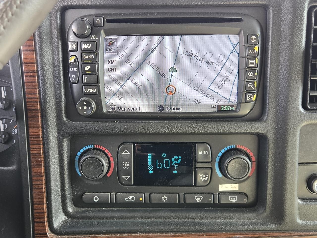 Cadillac Escalade  2004