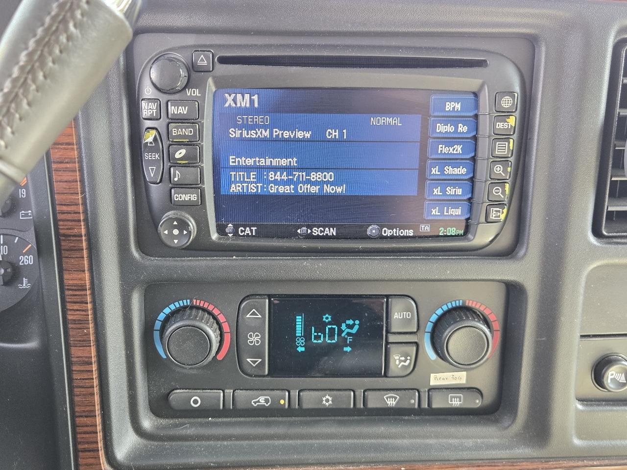 Cadillac Escalade  2004