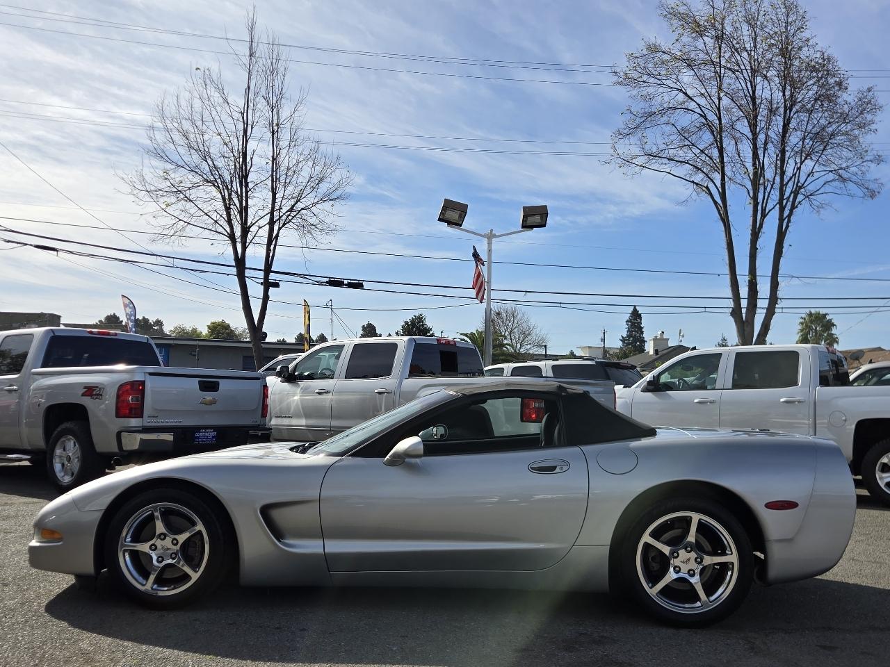 Chevrolet Corvette  2004