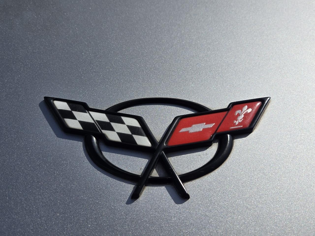 Chevrolet Corvette  2004