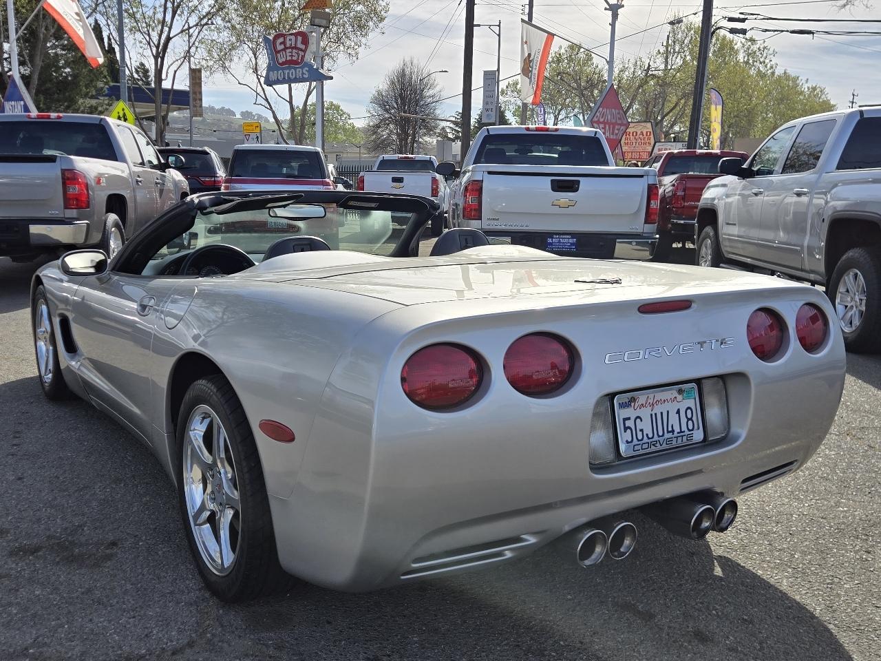 Chevrolet Corvette  2004