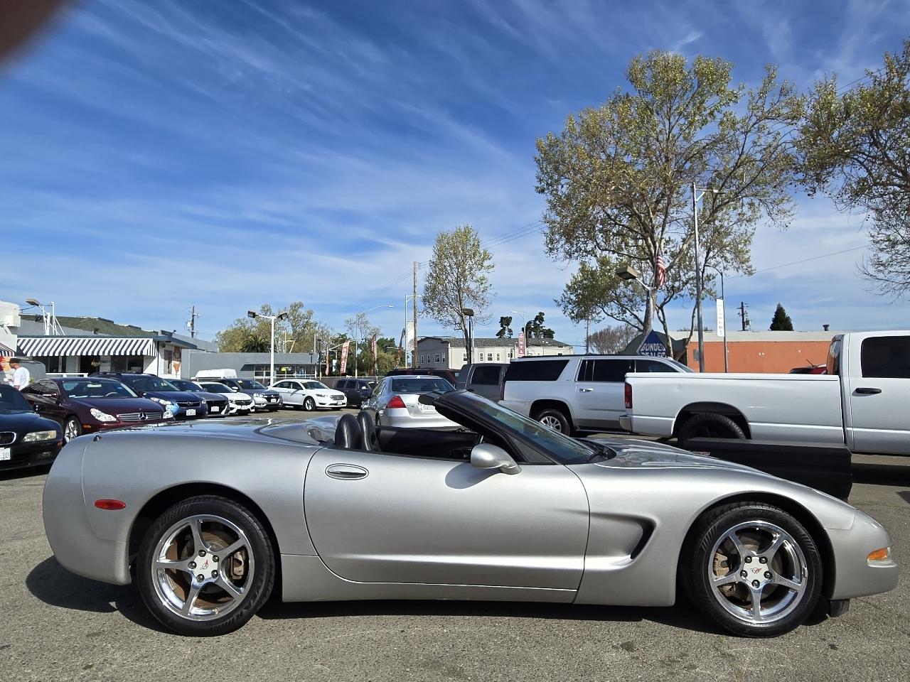 Chevrolet Corvette  2004