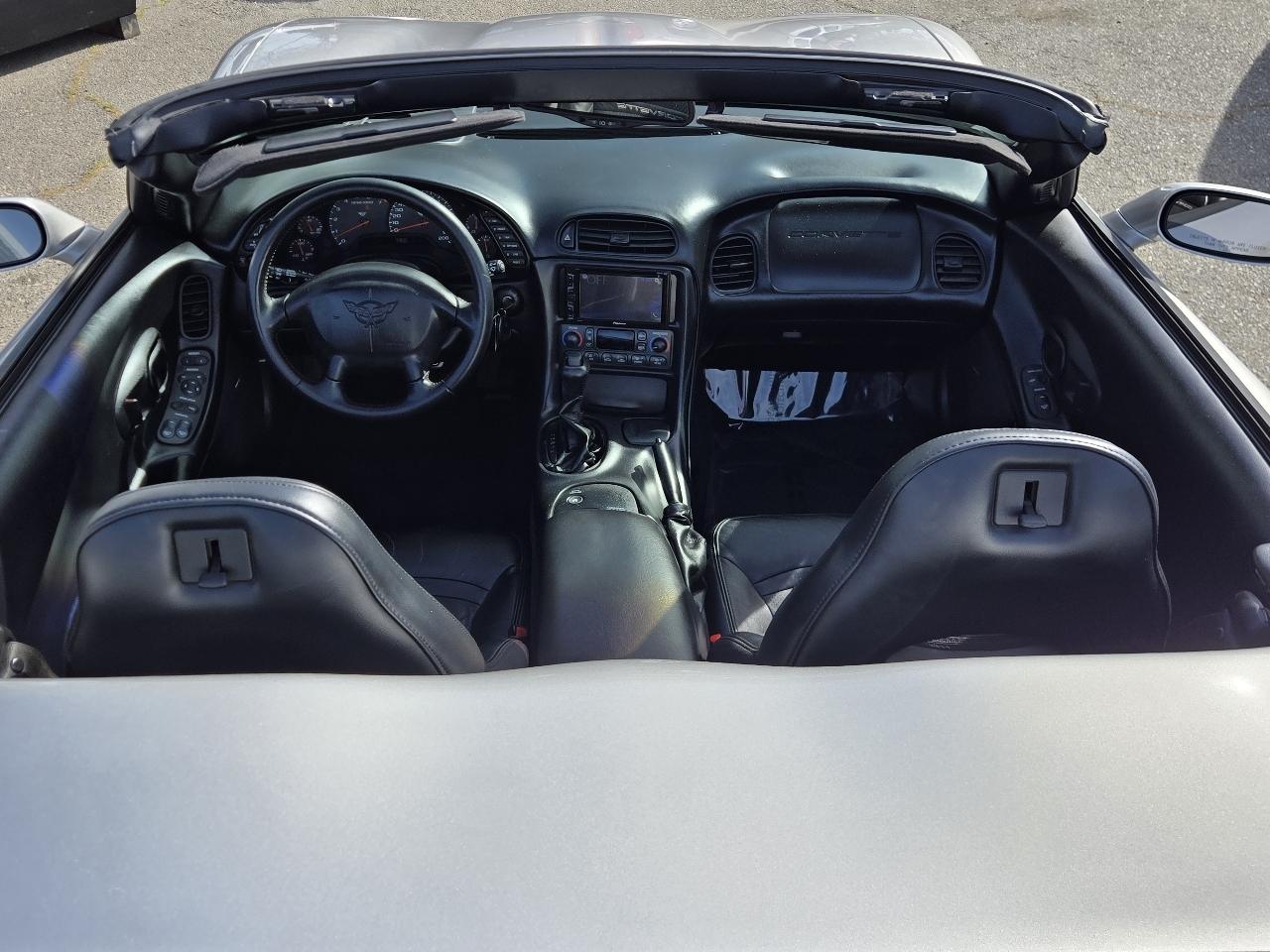 Chevrolet Corvette  2004