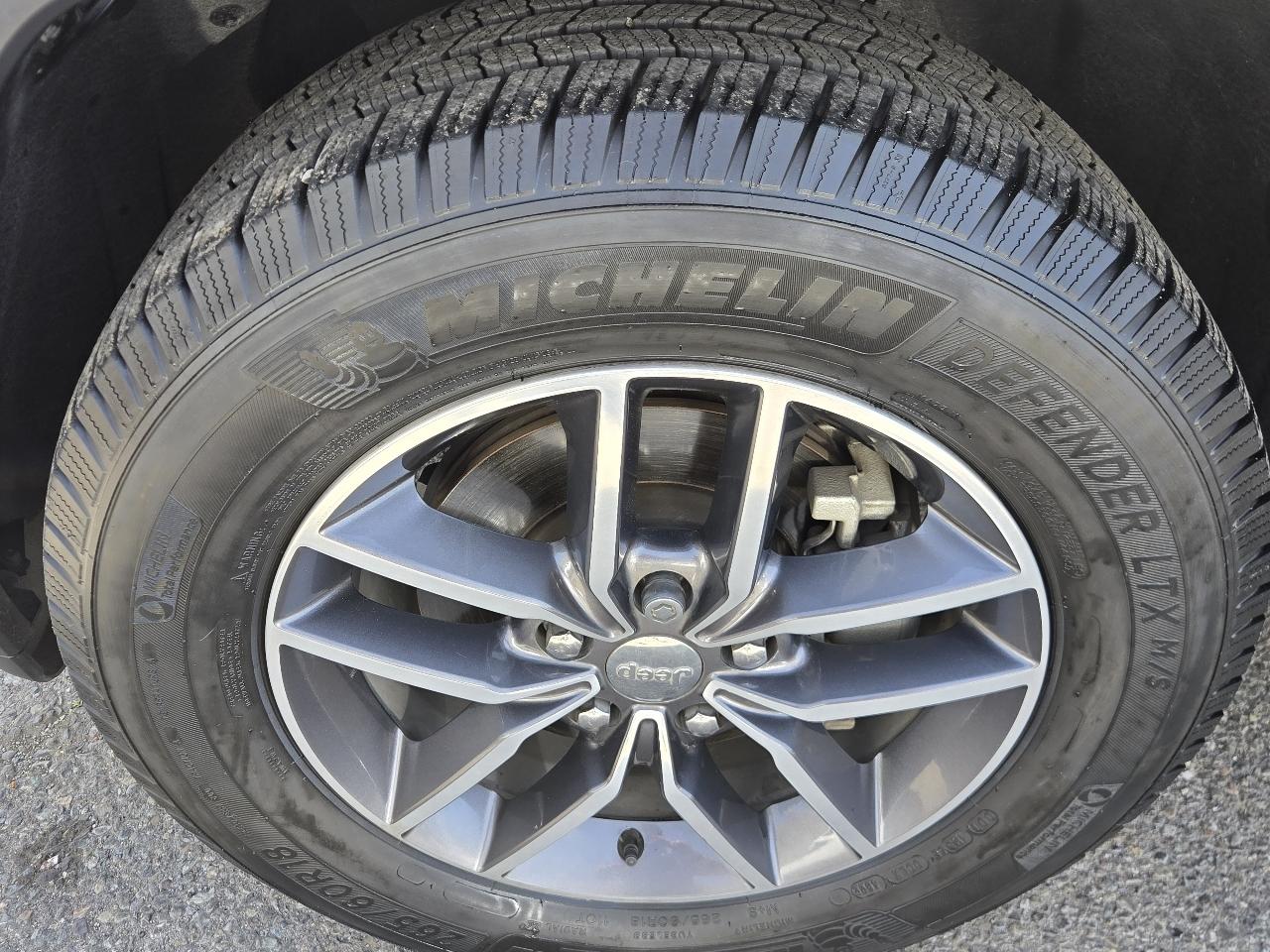 Jeep Grand Cherokee  2018