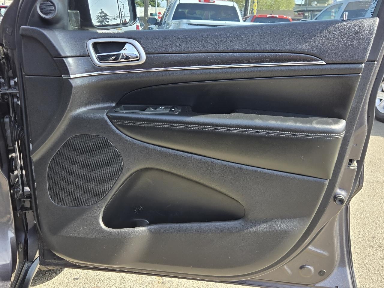 Jeep Grand Cherokee  2018