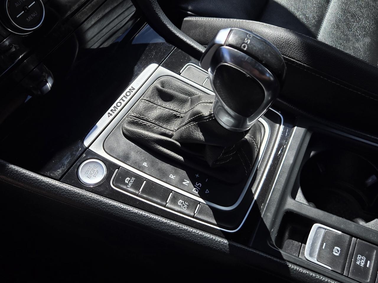 Volkswagen Golf R  2015