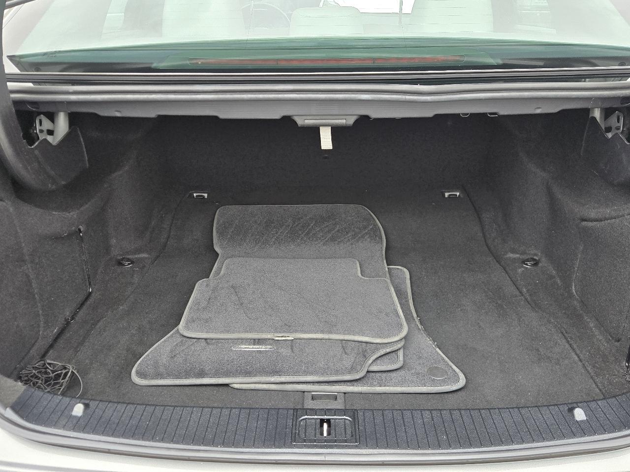 Mercedes-Benz E-Class  2013