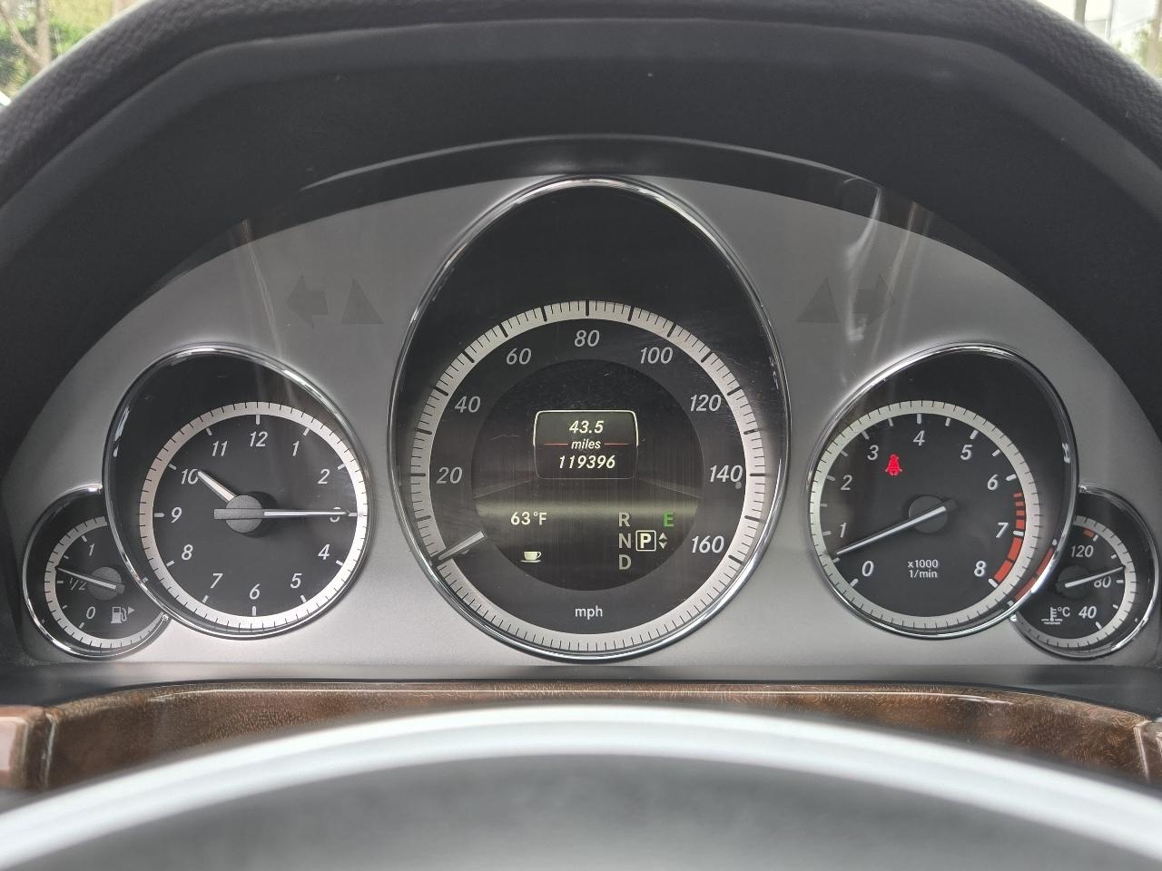 Mercedes-Benz E-Class  2013