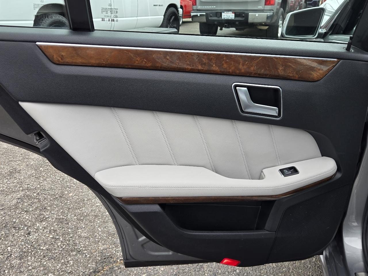 Mercedes-Benz E-Class  2013