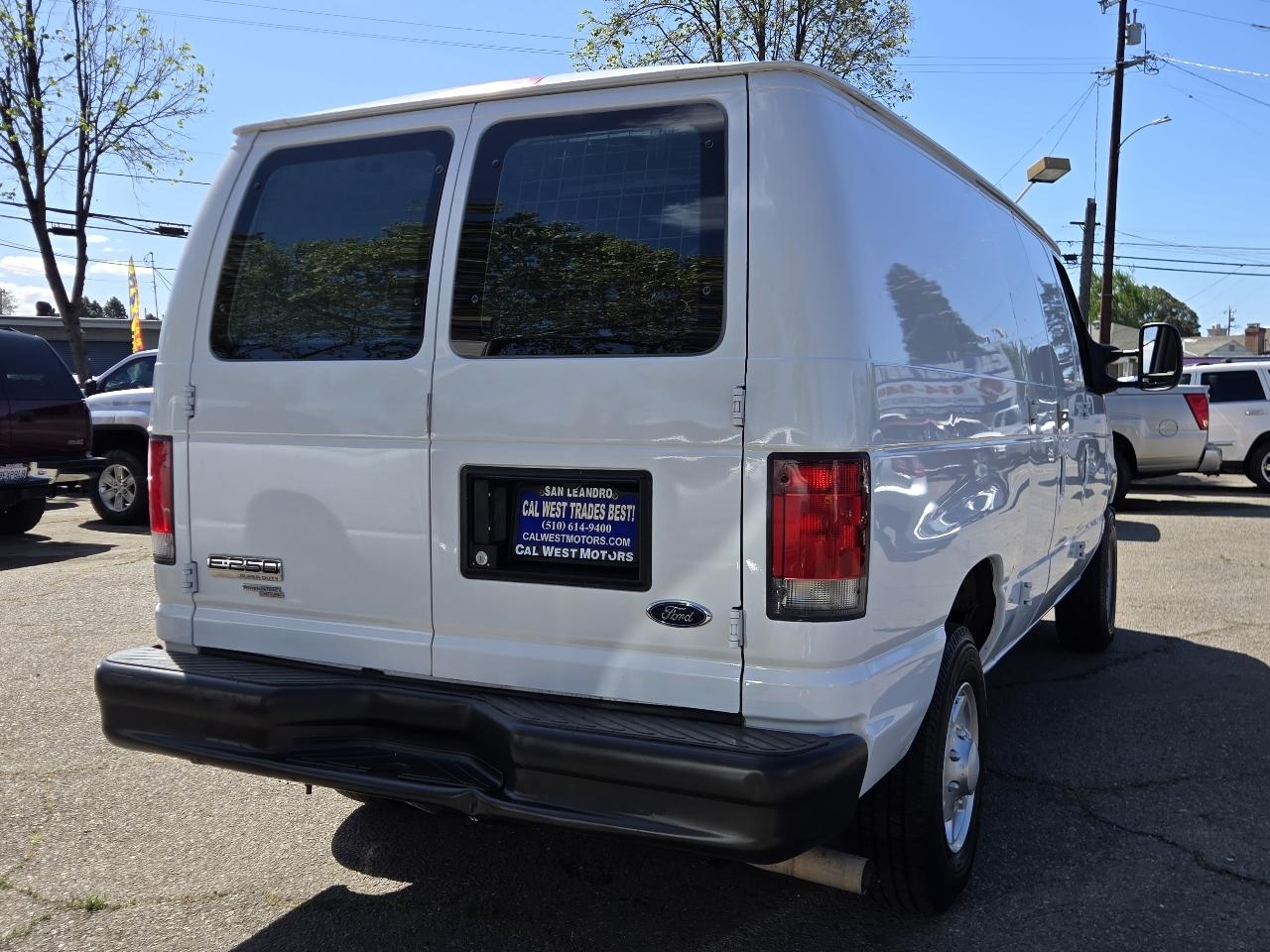 Ford Econoline  2014