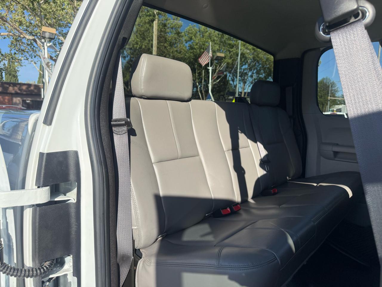 Chevrolet Silverado 2500HD  2011