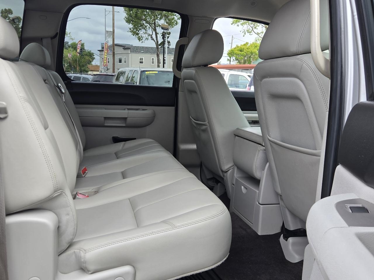 Chevrolet Silverado 1500  2010