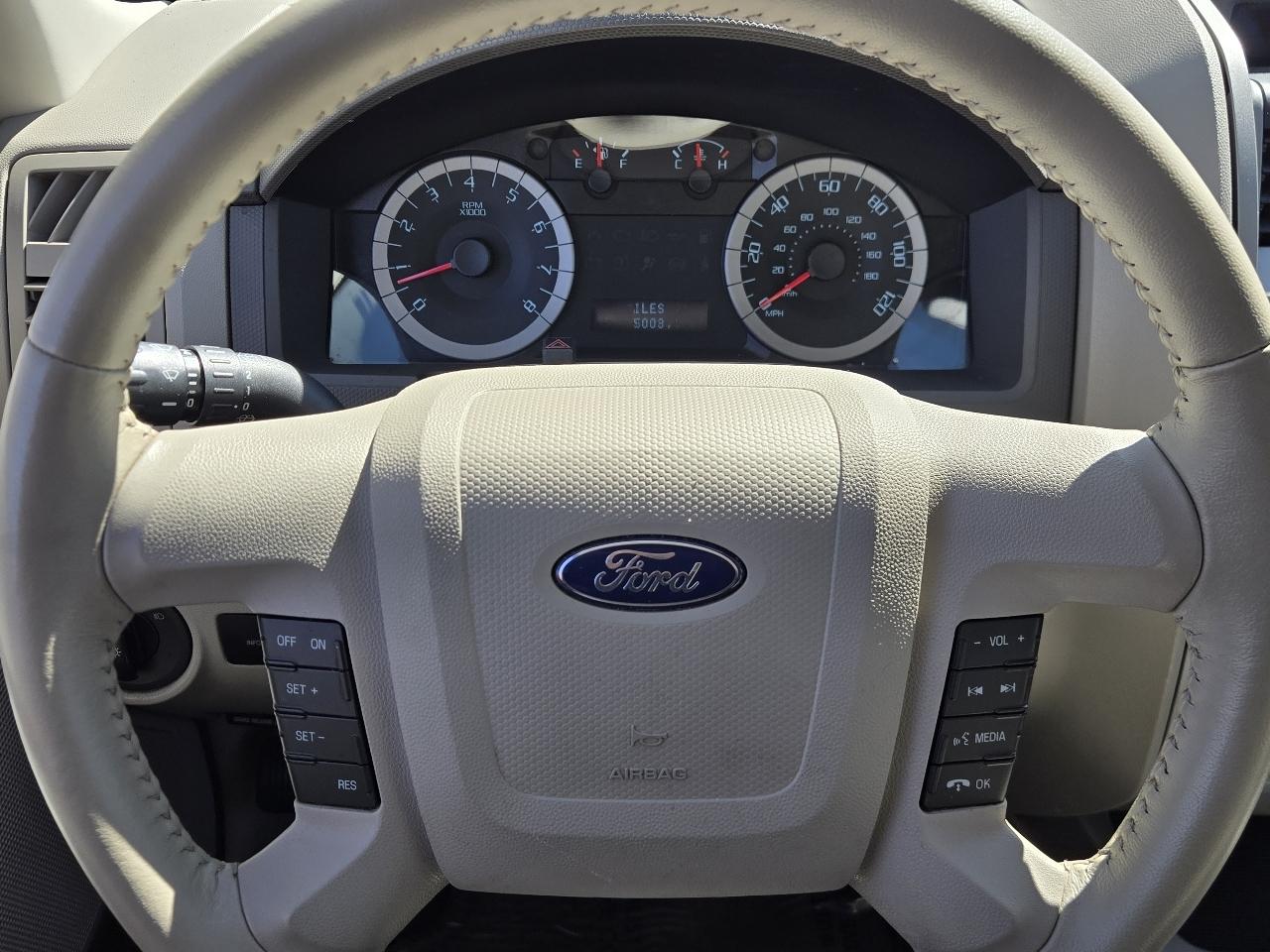 Ford Escape  2012