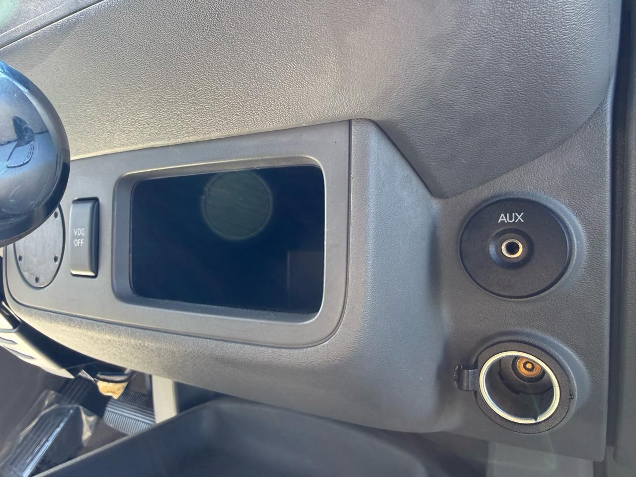 Nissan Frontier  2011