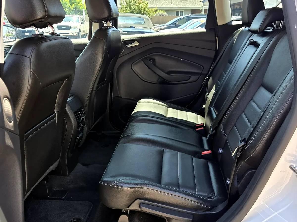 Ford C-Max Energi  2013