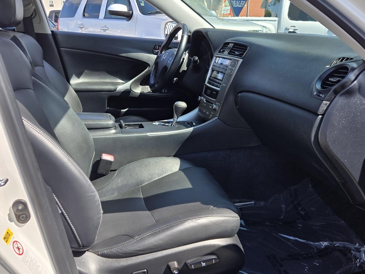 Lexus IS 250  2009