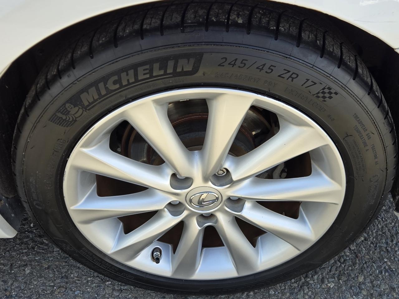 Lexus IS 250  2009