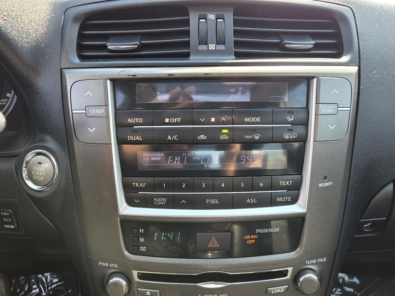 Lexus IS 250  2009