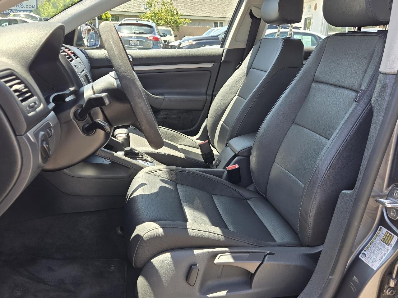 Volkswagen Jetta  2006