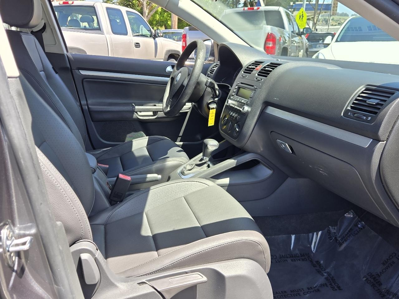 Volkswagen Jetta  2006