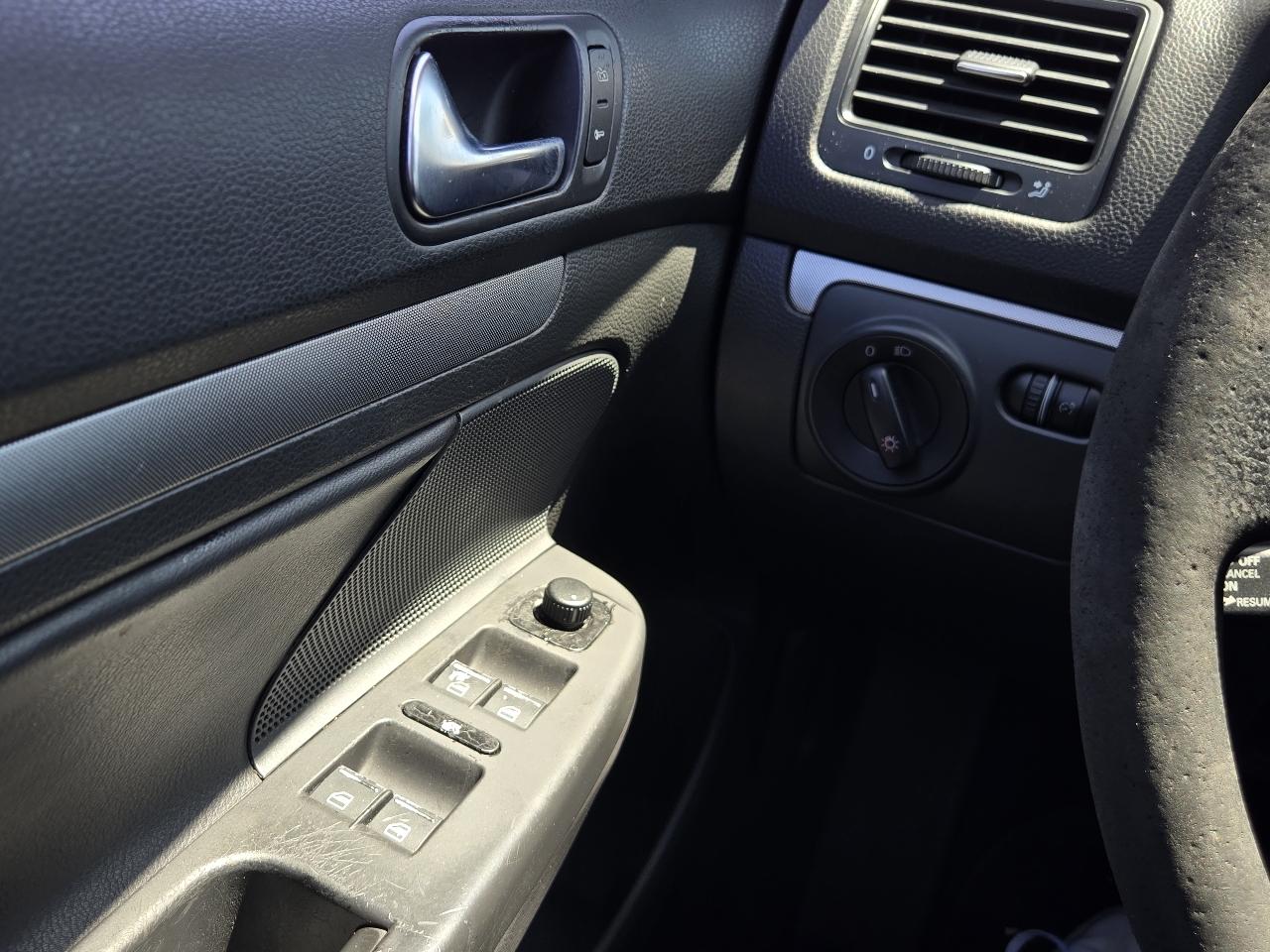 Volkswagen Jetta  2006