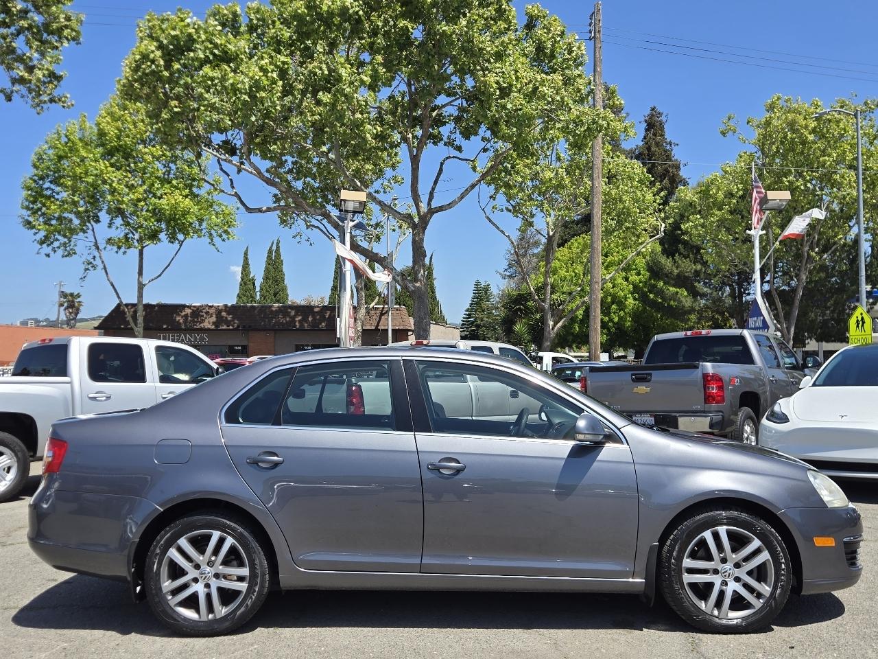 Volkswagen Jetta  2006