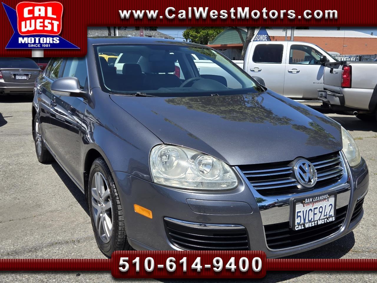2006 Volkswagen Jetta 2.5 Sedan w/Leather CD Multi-Disc WellMaintained