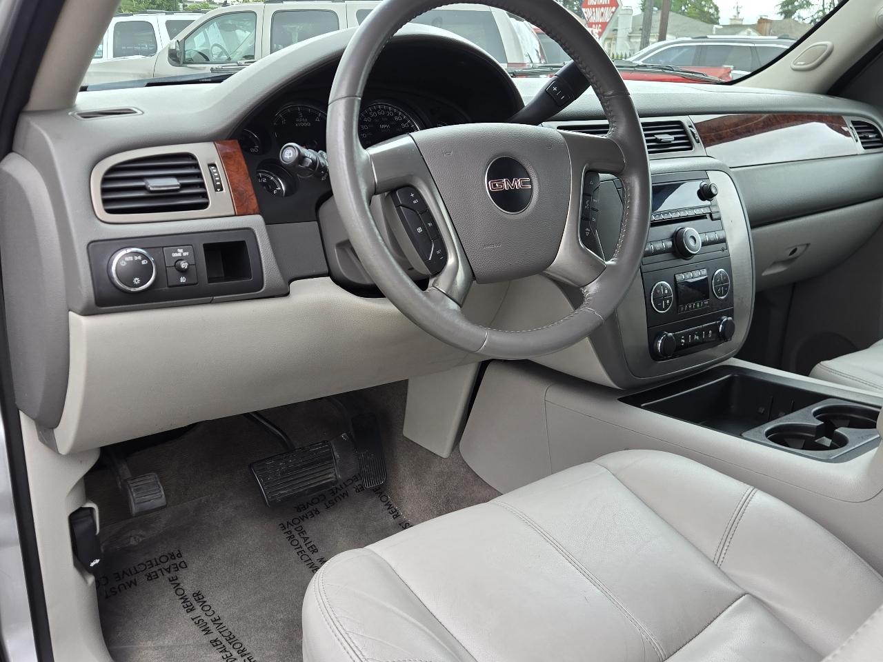 GMC Yukon  2014